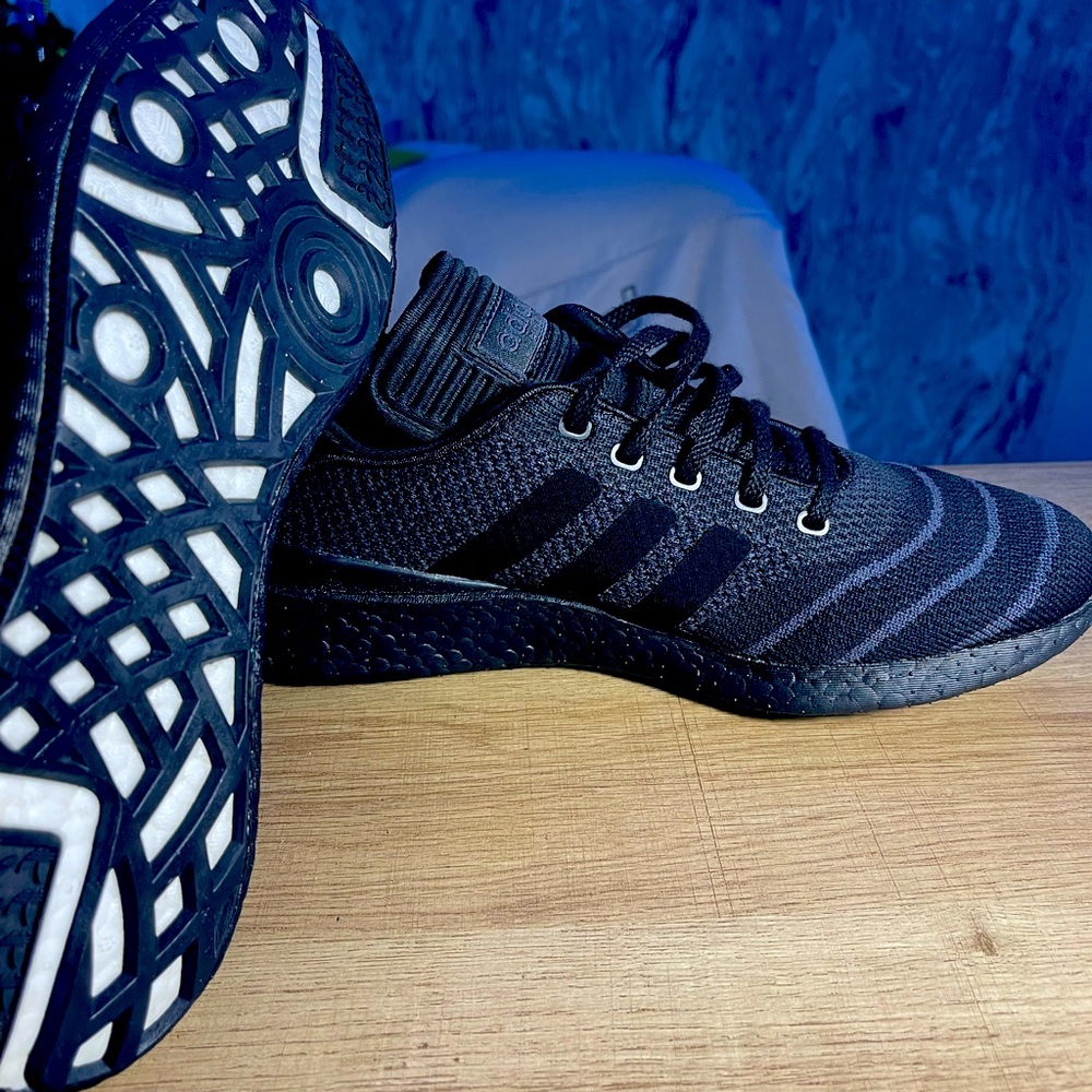 Adidas Pure Boost Black size 6